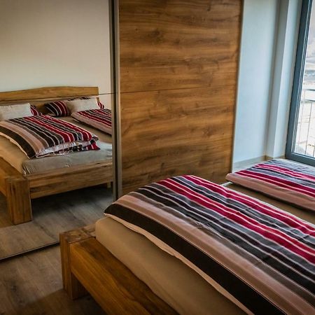 Landhaus Ferienwohnungen Mit Pool Und Wellness Neukirchen-Balbini Εξωτερικό φωτογραφία