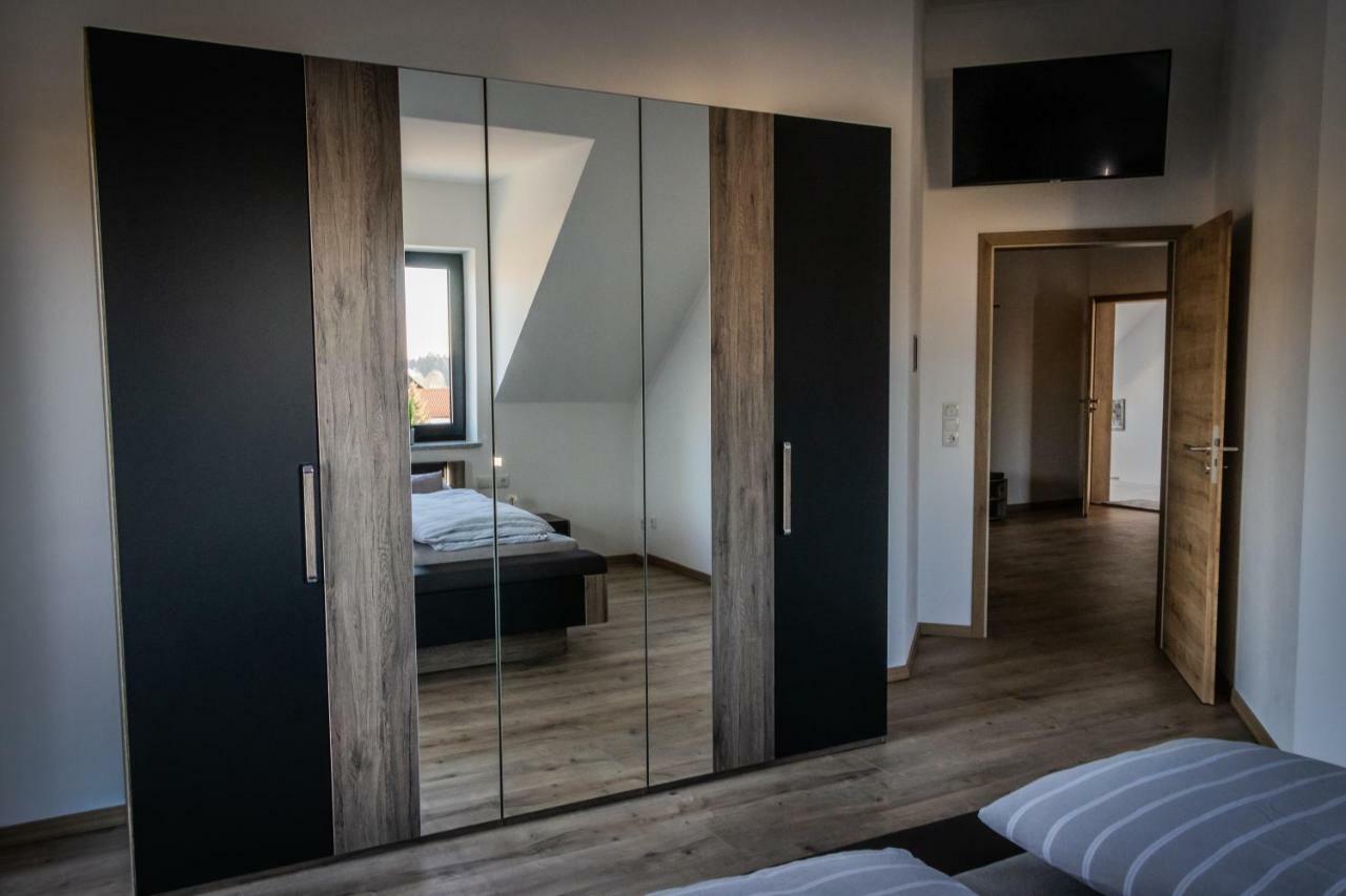 Landhaus Ferienwohnungen Mit Pool Und Wellness Neukirchen-Balbini Εξωτερικό φωτογραφία